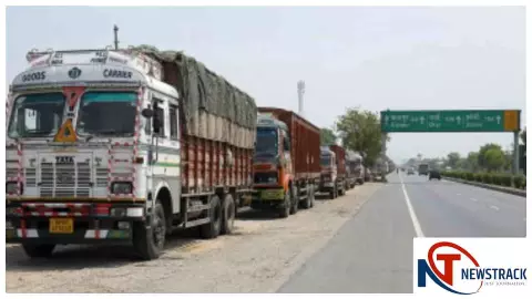 Jalaun News: जालौन में नो पार्किंग पर परिवहन विभाग की सख्ती, 14 वाहनों के काटे गए चालान Jalaun News: जालौन में नो पार्किंग पर परिवहन विभाग की सख्ती, 14 वाहनों के काटे गए चालान