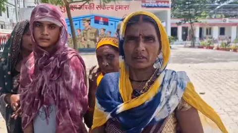 Women surround SP office over liquor shop in Pilibhit and accuse police of savagery