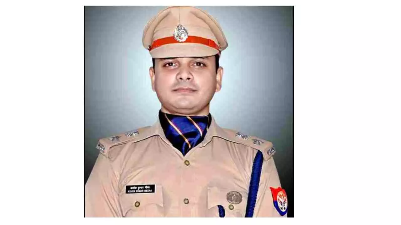 Hardoi News : हरदोई पुलिस प्रशासन का बड़ा एक्शन, कई थाना प्रभारियों की नई तैनाती