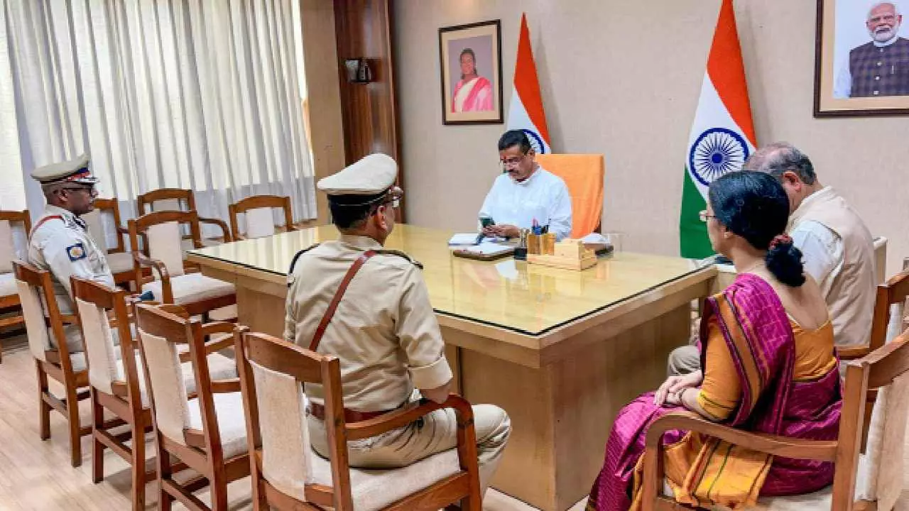 शुभेंदु ने कैबिनेट की पहली बैठक में लिए 5 बड़े फैसले, ममता सरकार के फैसलों को पलटा