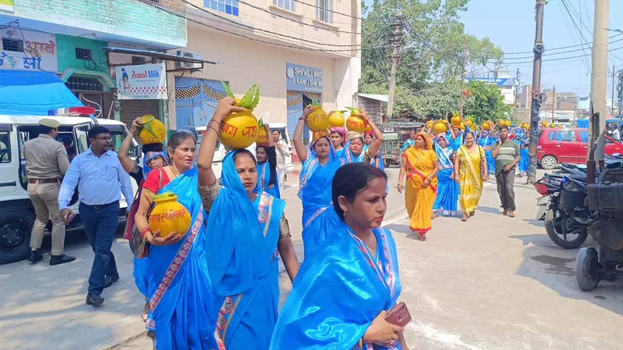 111 Kalash Yatra held at Somnath Amrit Festival 111 Kalash Yatra held at Somnath Amrit Festival