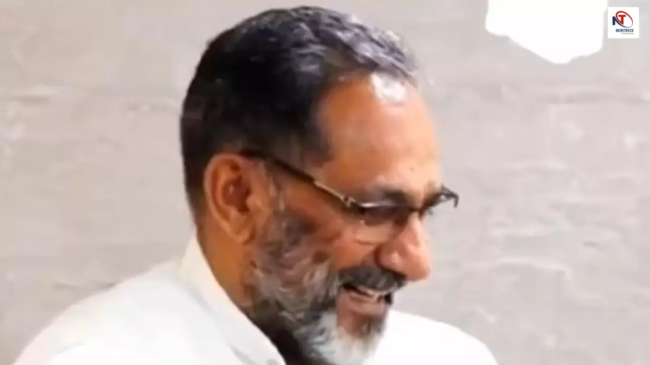 सपा प्रवक्ता के बयान से भड़का ब्राह्मण समाज, यूपी की राजनीति में आया जबरदस्त उबाल!