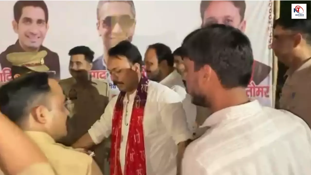 लखनऊ में ब्राह्मण विवाद पर बवाल: सपा दफ्तर पर धरने पर बैठे पूर्व PCS अलंकार अग्निहोत्री हिरासत में