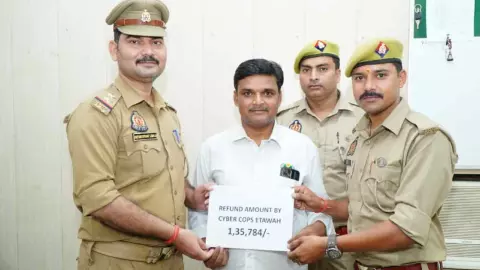 Etawah News: क्रेडिट कार्ड लिमिट बढ़ाने के नाम पर हुई ठगी, इटावा पुलिस ने वापस कराए 1.35 लाख रुपये