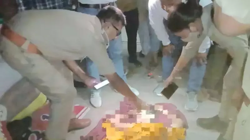 Body of married woman found in bathroom, police in action Body of married woman found in bathroom, police in action