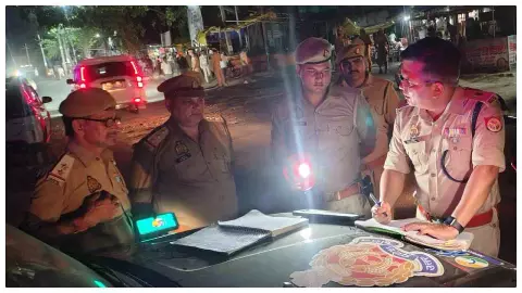 Etah News : यूपी-112 की तत्परता पर एएसपी की पैनी नजर, बागवाला क्षेत्र में पीआरवी का औचक निरीक्षण