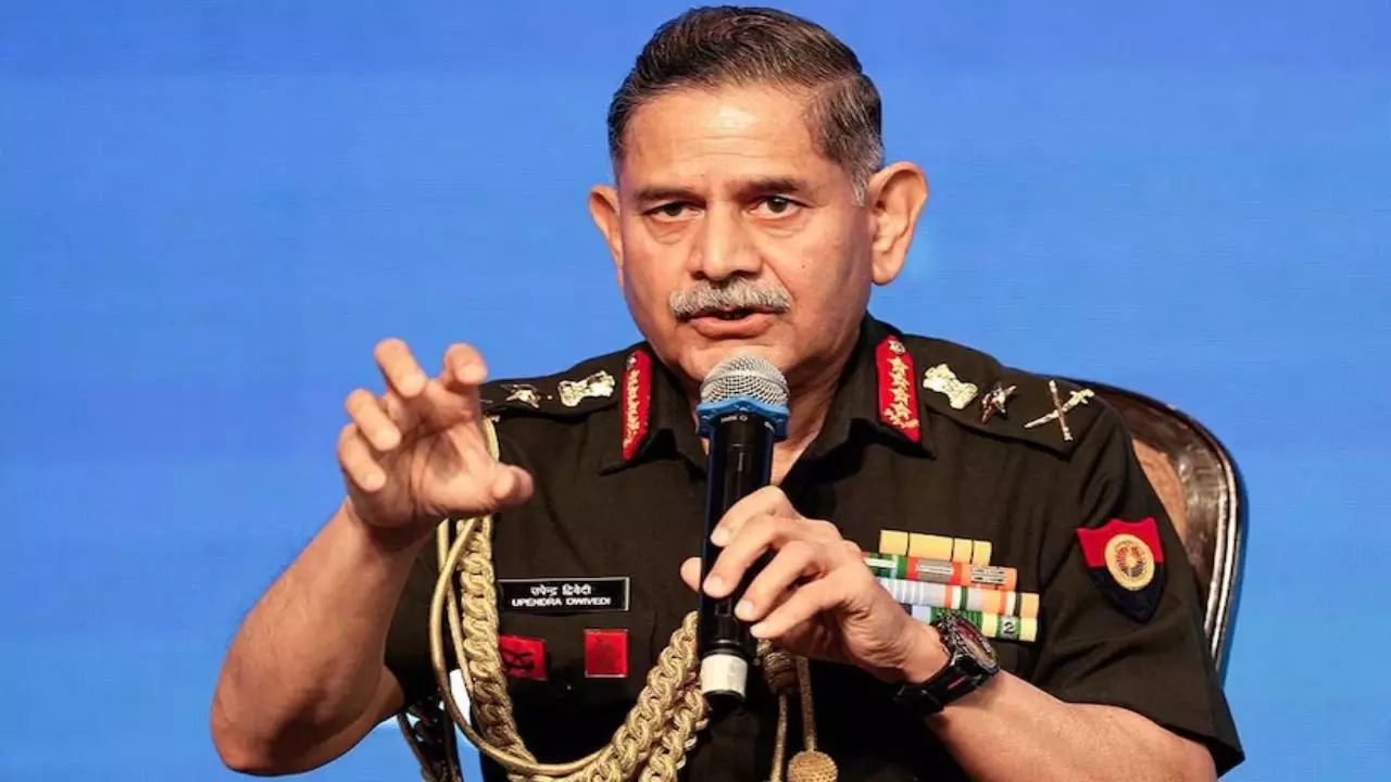 Indian Army Chief Warns Pakistan: पाकिस्तान भूगोल का हिस्सा रहना चाहता है या फिर..., इंडियन आर्मी चीफ की आतंकवाद पर तगड़ी वार्निंग