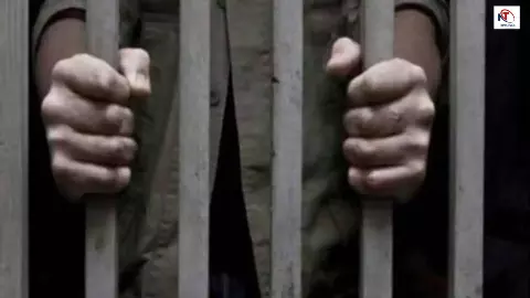Etah News: दहेज हत्या मामले में पति को सात साल बाद उम्रकैद, एटा अदालत ने सुनाई सख्त सजा Etah News: दहेज हत्या मामले में पति को सात साल बाद उम्रकैद, एटा अदालत ने सुनाई सख्त सजा