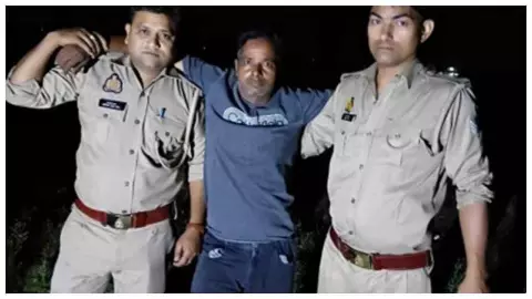 Meerut News: मुठभेड़ में दबोचा गया 25 हजार का इनामी गौ-तस्कर, पुलिस पर झोंका था फायर, हुआ लंगड़ा