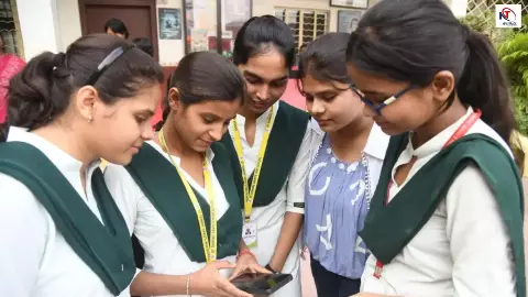 CBSE OSM Controversy: CBSE 12वीं छात्रों को बड़ी राहत! अब री-चेकिंग में नहीं खर्च होंगे ज्यादा पैसे CBSE OSM Controversy: CBSE 12वीं छात्रों को बड़ी राहत! अब री-चेकिंग में नहीं खर्च होंगे ज्यादा पैसे