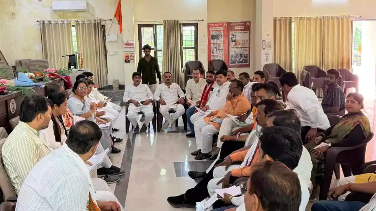 Auraiya News: भाजपा जिला प्रशिक्षण वर्ग की तैयारियां तेज, 26-27 मई को रंग महल गेस्ट हाउस में आयोजन