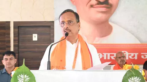 Hardoi News: राष्ट्र निर्माण में जुटा है भाजपा कार्यकर्ता, 2027 चुनाव की तैयारी अभी से शुरू करें: दिनेश शर्मा Hardoi News: राष्ट्र निर्माण में जुटा है भाजपा कार्यकर्ता, 2027 चुनाव की तैयारी अभी से शुरू करें: दिनेश शर्मा