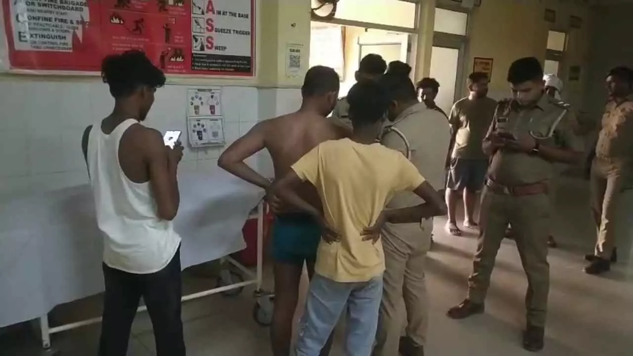 Firozabad News: शिकोहाबाद में नहर में नहाते समय छात्र की डूबकर मौत, भाई के सामने हुआ दर्दनाक हादसा