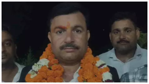 Balrampur News : बलरामपुर युवा बार चुनाव में बड़ा उलटफेर, मृगेंद्र उपाध्याय बने अध्यक्ष