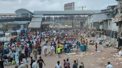 Mumbai bulldozer action