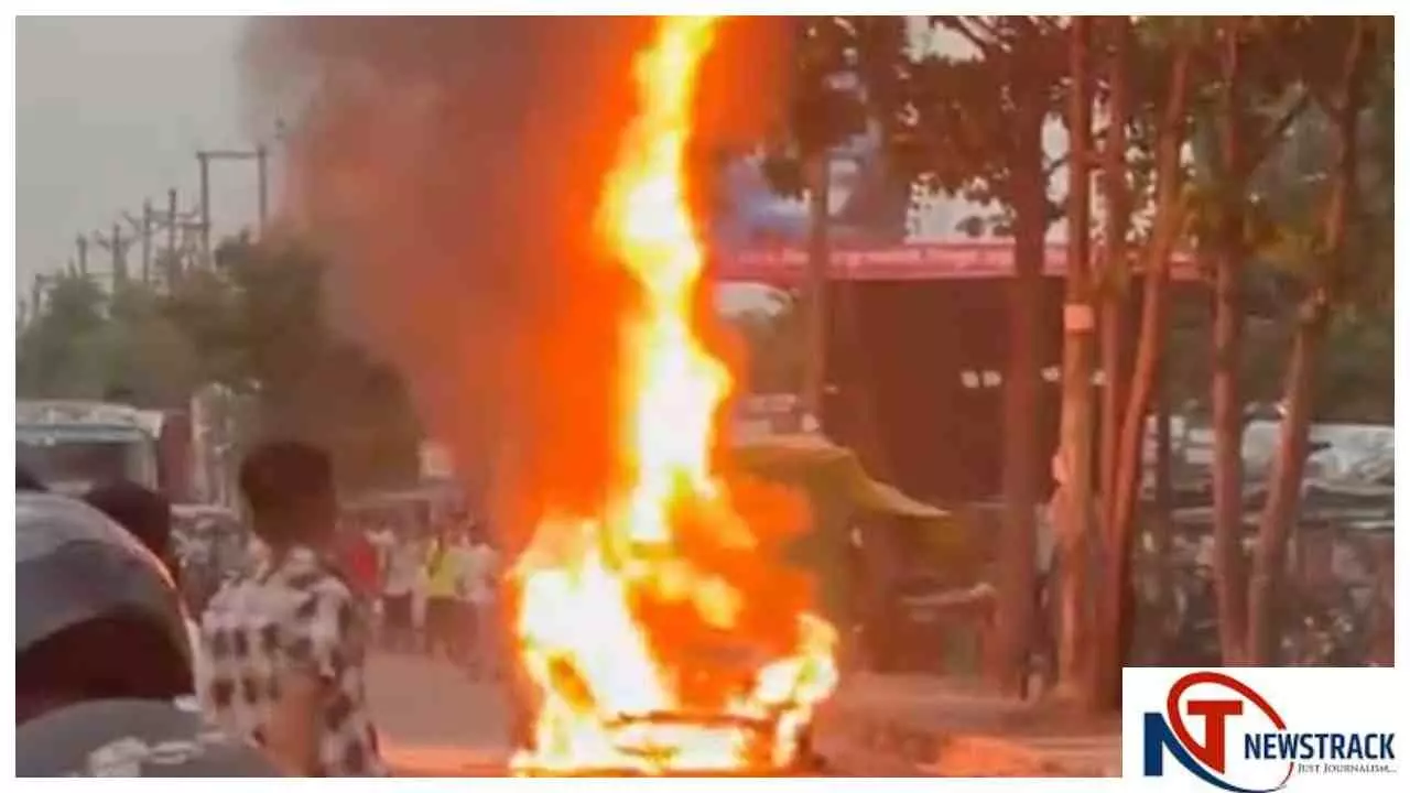Hapur News : हापुड़ में NH-9 पर चलती टाटा हैरियर बनी आग का गोला, हाईवे पर मचा हड़कंप