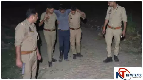 Etawah News : 25 हजार के इनामी बदमाश से पुलिस की मुठभेड़, पैर में गोली लगने के बाद गिरफ्तार Etawah News : 25 हजार के इनामी बदमाश से पुलिस की मुठभेड़, पैर में गोली लगने के बाद गिरफ्तार