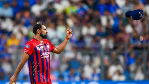 Mohammed Shami acquitted: क्रिकेटर मोहम्मद शमी को बड़ी राहत, चेक बाउंस मामले में बरी Mohammed Shami acquitted: क्रिकेटर मोहम्मद शमी को बड़ी राहत, चेक बाउंस मामले में बरी
