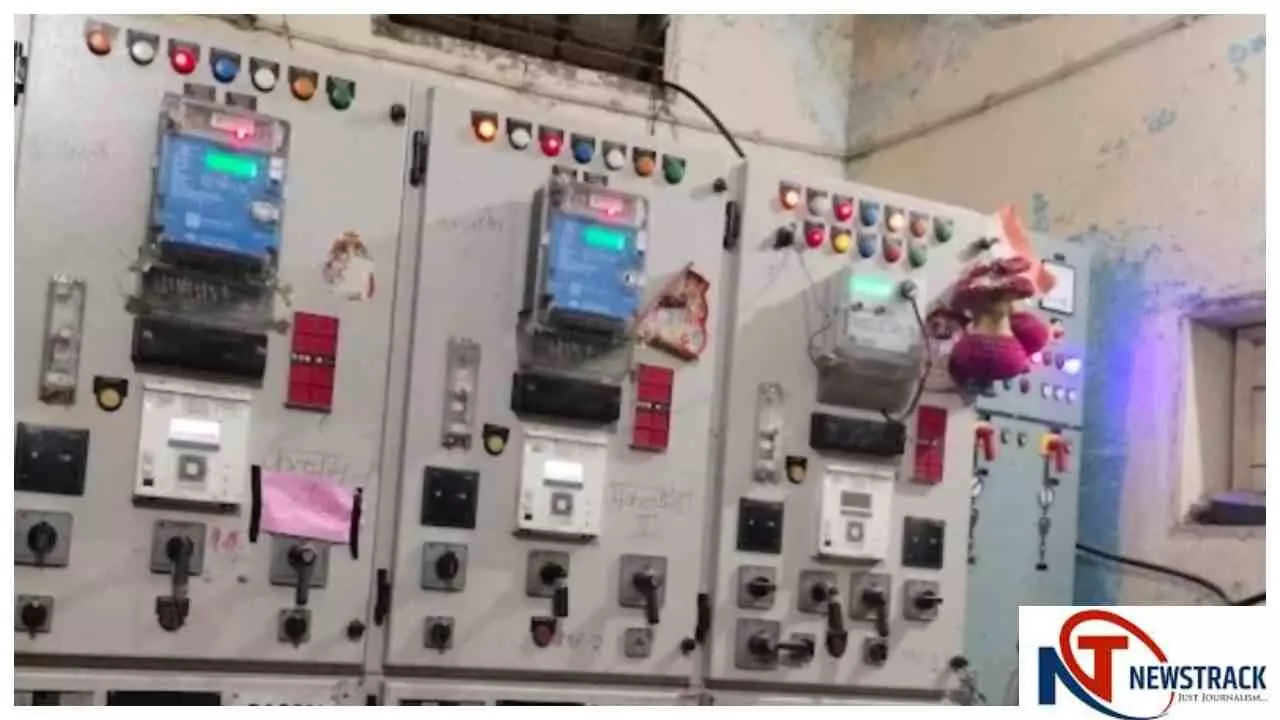 Chandauli News : चंदौली में बिजली संकट गहराया, कटौती से परेशान ग्रामीणों में बढ़ा आक्रोश