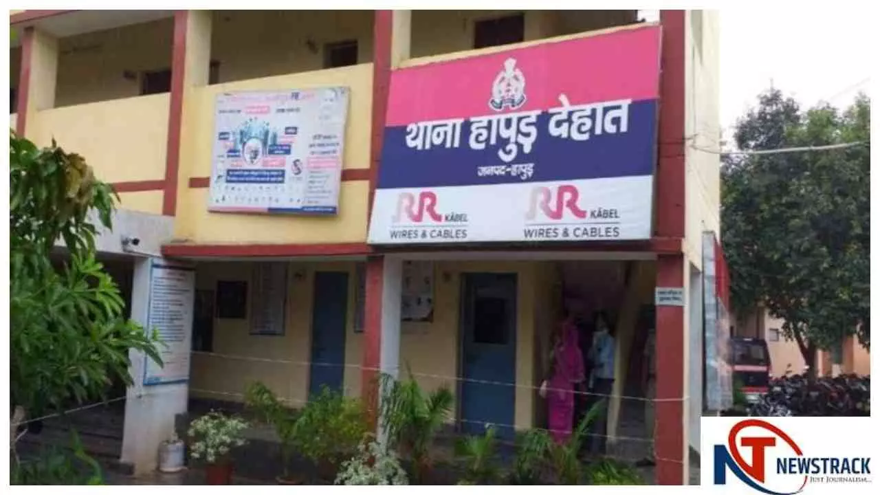 Hapur News : हापुड़ में पेट्रोल पंप पर नशे में युवकों का हमला, मशीनें तोड़ीं, चार गिरफ्तार Hapur News : हापुड़ में पेट्रोल पंप पर नशे में युवकों का हमला, मशीनें तोड़ीं, चार गिरफ्तार