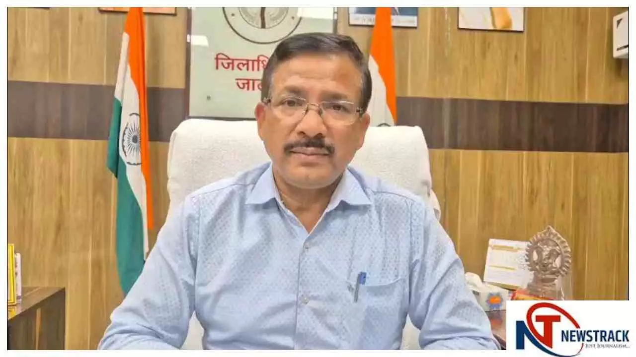 Jalaun News : जालौन मेडिकल कॉलेज विवाद की जांच को डीएम सख्त, त्रिस्तरीय समिति गठित Jalaun News : जालौन मेडिकल कॉलेज विवाद की जांच को डीएम सख्त, त्रिस्तरीय समिति गठित