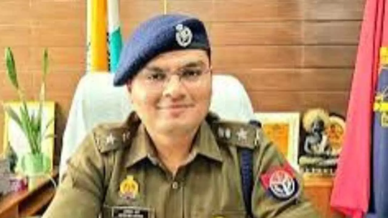 Sonbhadra News: मोबाइल बरामदगी में सोनभद्र पुलिस का बड़ा कमाल, यूपी में हासिल किया दूसरा स्थान Sonbhadra News: मोबाइल बरामदगी में सोनभद्र पुलिस का बड़ा कमाल, यूपी में हासिल किया दूसरा स्थान