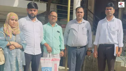 Balrampur News: अवैध क्लीनिक पर बड़ा एक्शन, हेल्थ केयर सेंटर सील कर मचा हड़कंप Balrampur News: अवैध क्लीनिक पर बड़ा एक्शन, हेल्थ केयर सेंटर सील कर मचा हड़कंप