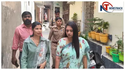 मेरठ गैंगरेप केस: पीड़िता की मां से मिलीं महिला आयोग सदस्य, बोलीं- परिवार को मिलेगा पूरा न्याय