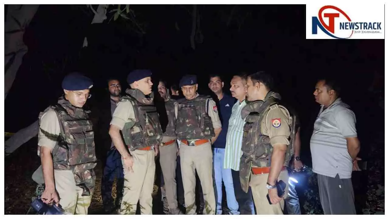 Aligarh News:- 50-50 हजार के दो इनामी लुटेरे पुलिस मुठभेड़ में ढेर, एक सप्ताह में 18 महिलाओं को बनाय Aligarh News:- 50-50 हजार के दो इनामी लुटेरे पुलिस मुठभेड़ में ढेर, एक सप्ताह में 18 महिलाओं को बनाय