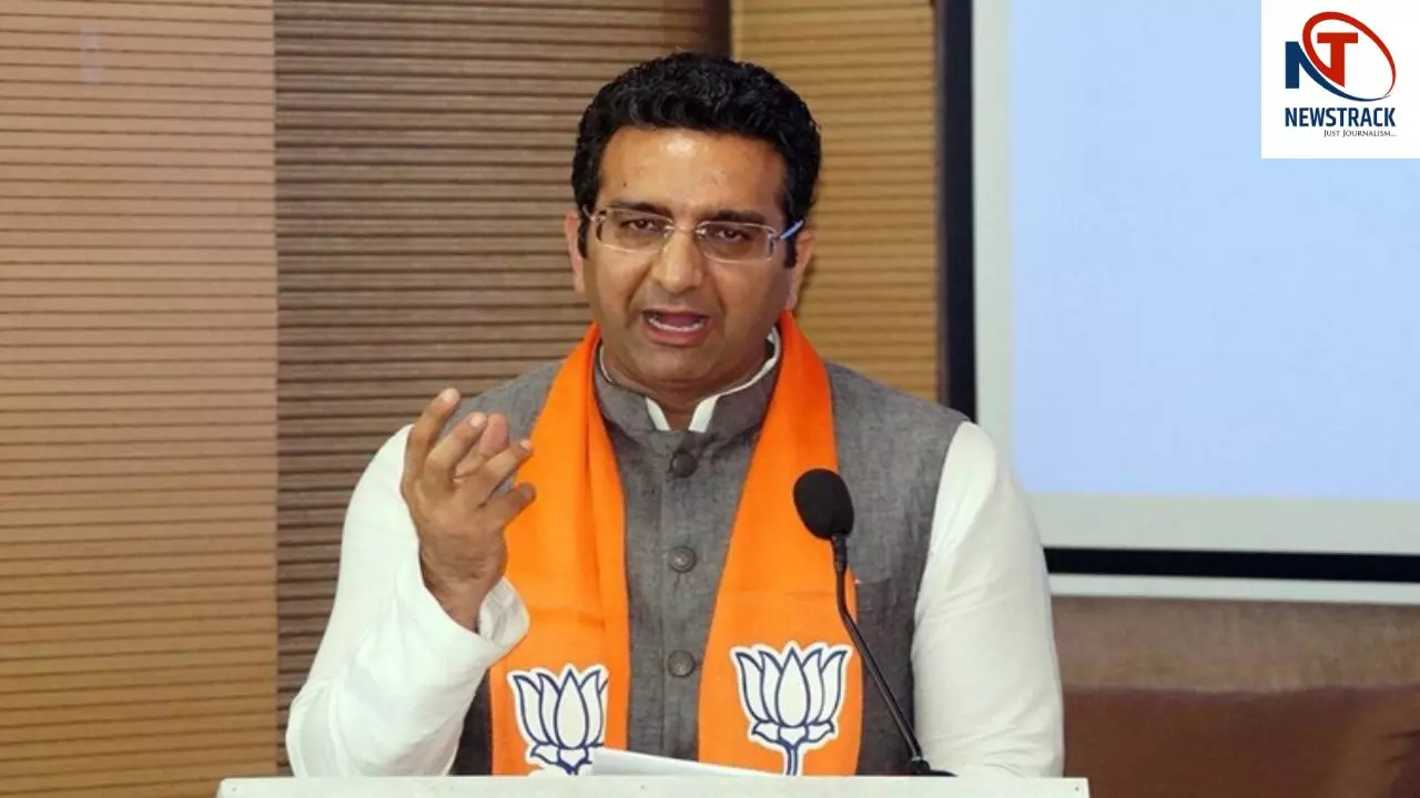 Gaurav Bhatia Gaurav Bhatia
