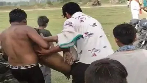 Teen dies after drowning in Sarayu river, child in family Kohram Teen dies after drowning in Sarayu river, child in family Kohram