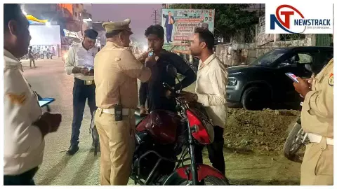 Balrampur News: बलरामपुर में ट्रैफिक नियम तोड़ने वालों पर कार्रवाई, 126 वाहनों का ई-चालान