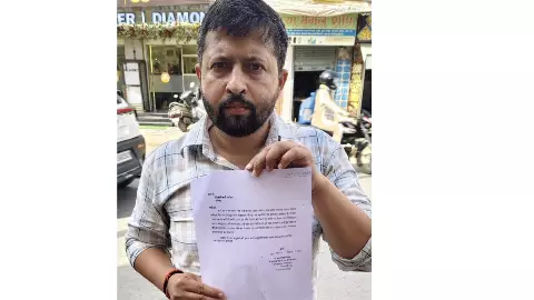 Jaunpur: डेंटल सर्जन के साथ कथित उत्पीड़न मामला, पुलिस कार्रवाई के खिलाफ डीएम से मिला प्रतिनिधिमंडल