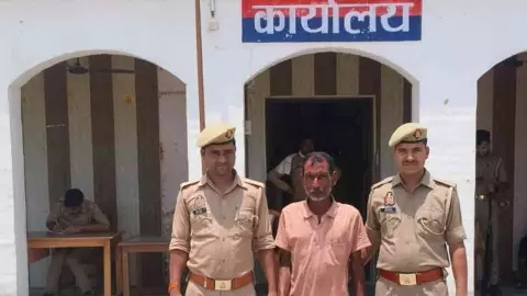 Balrampur News: मारपीट और धमकी के मामले में वारंटी गिरफ्तार, पचपेड़वा पुलिस ने भेजा न्यायालय