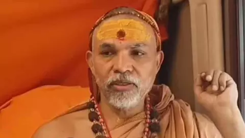 Banda News: बबेरू पहुंचे स्वामी शंकराचार्य, गौ माता संरक्षण को लेकर दिया बड़ा संदेश