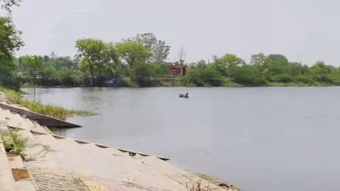 Mahoba News: महोबा में बकरीद पर मातम, 24 घंटे बाद तालाब से मिला बुजुर्ग का शव