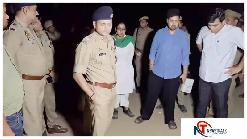 Hardoi News : बिना अनुमति बुद्ध प्रतिमा स्थापना पर विवाद, पुलिस टीम पर पथराव में कई घायल Hardoi News : बिना अनुमति बुद्ध प्रतिमा स्थापना पर विवाद, पुलिस टीम पर पथराव में कई घायल