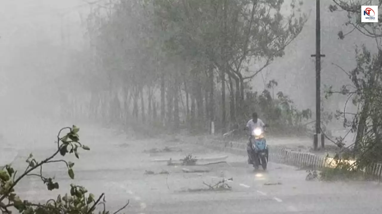 West UP Rain: भीषण गर्मी के बीच बदला मौसम, पश्चिमी यूपी में तूफान और बारिश का डबल अटैक