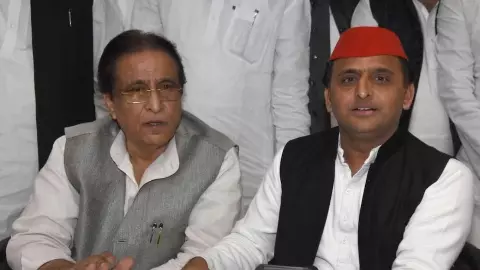Azam Khan Politics End: बाप-बेटे जेल में, दांव पर रामपुर! आजम खान के बिना विधानसभा चुनाव में कैसे बचेगी सपा की साख?