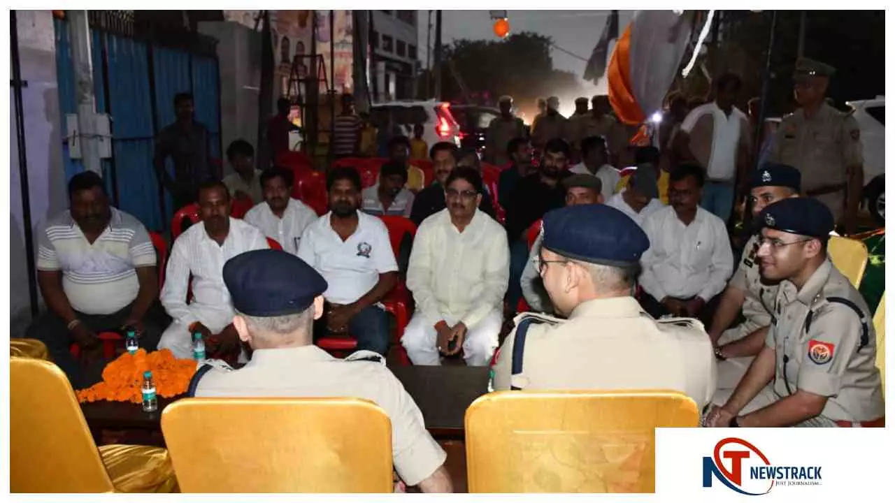 Aligarh News: अलीगढ़ में महिला सुरक्षा को नई मजबूती, क्यामपुर मोड़ पर खुला पुलिस पिंक बूथ