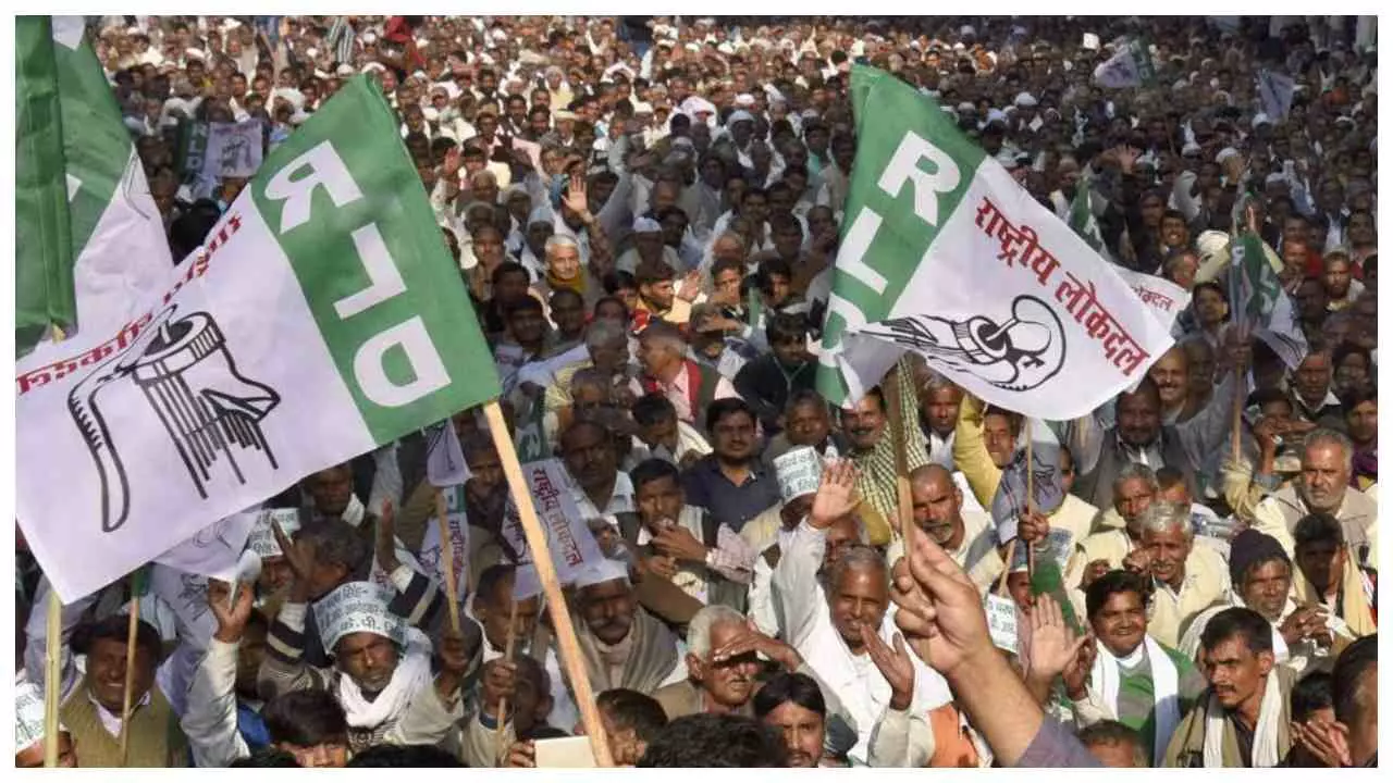 Meerut News: रालोद ने फूंका चुनावी बिगुल, बूथ स्तर तक संगठन मजबूत करने की तैयारी