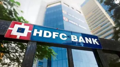 hdfc bank share news 2026 rs 45 crore deal investigation india