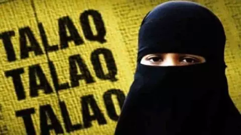 Hapur News: हापुड़ में दहेज उत्पीड़न और तीन तलाक का मामला, पीड़िता ने एसपी से लगाई गुहार