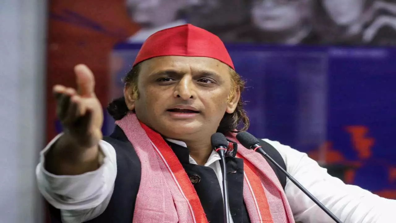 UP 2027: चुनाव से पहले बागियों का टेस्ट लेंगे अखिलेश यादव, सपा का प्लान तैयार UP 2027: चुनाव से पहले बागियों का टेस्ट लेंगे अखिलेश यादव, सपा का प्लान तैयार