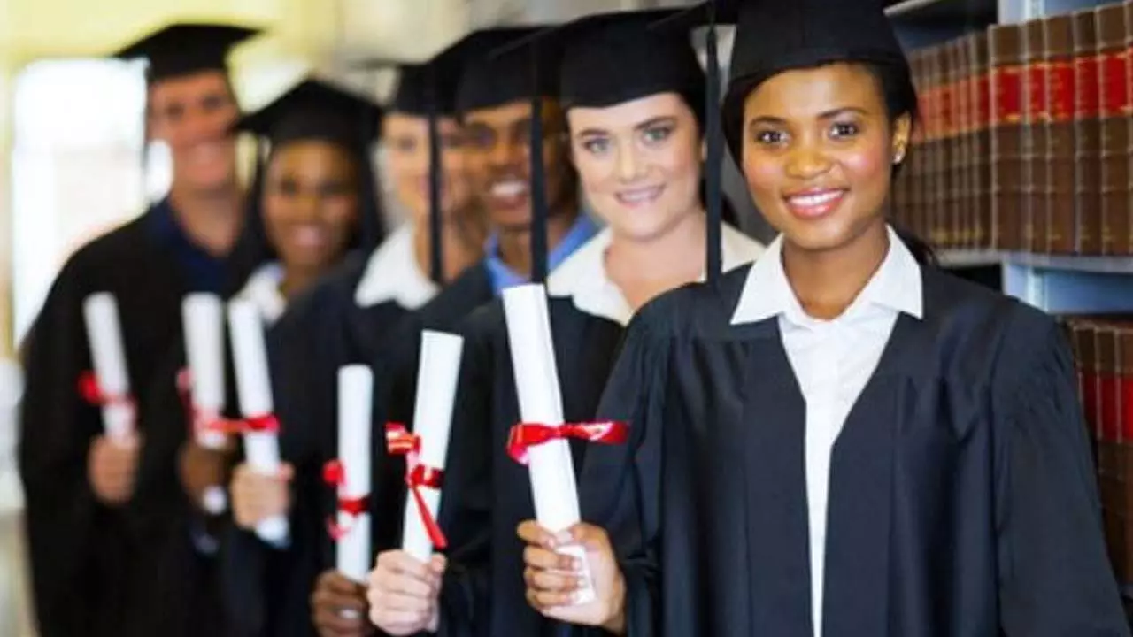 Aligarh DLSA Summer Internship Starts, Law Students Will Get Courtroom Experience