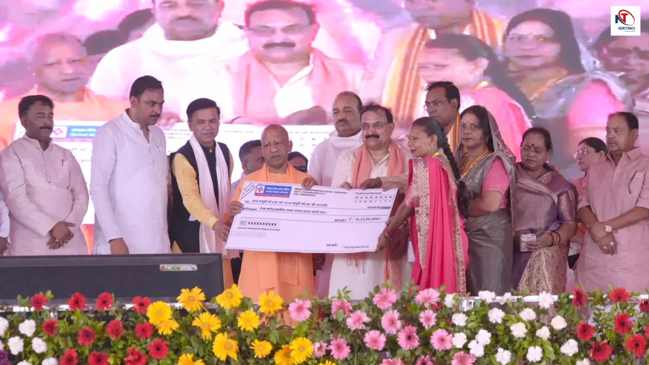 UP News: कुशीनगर को मिली बड़ी सौगात! 450 करोड़ के कृषि विश्वविद्यालय का निरीक्षण कर बोले CM योगी