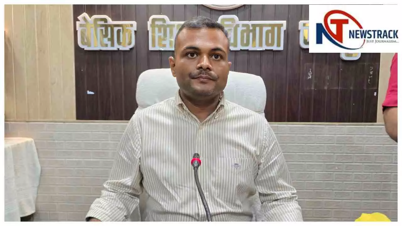 Jaunpur News: नवागत बीएसए समीर ने संभाला कार्यभार, गुणवत्तापूर्ण शिक्षा को बताया प्राथमिकता Jaunpur News: नवागत बीएसए समीर ने संभाला कार्यभार, गुणवत्तापूर्ण शिक्षा को बताया प्राथमिकता
