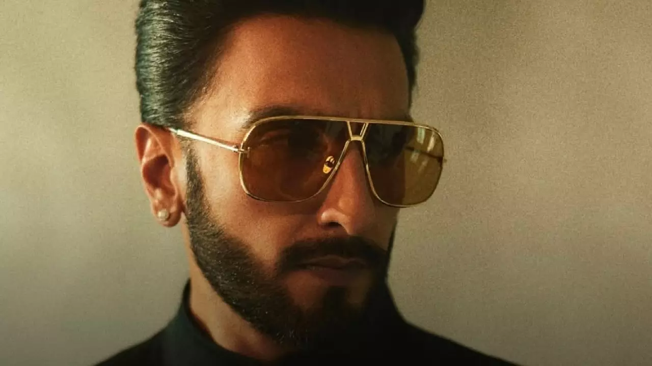 Don 3 Controversy Ranveer Singh Vs Farhan Akhtar