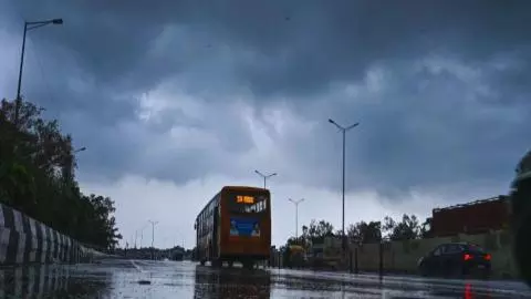 Aaj Delhi ka Mausam Aaj Delhi ka Mausam