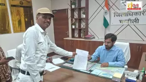 Chandauli News: DDU नगर में जाम से मुक्ति के लिए जीटीआर ब्रिज को सिक्स लेन बनाने की मांग